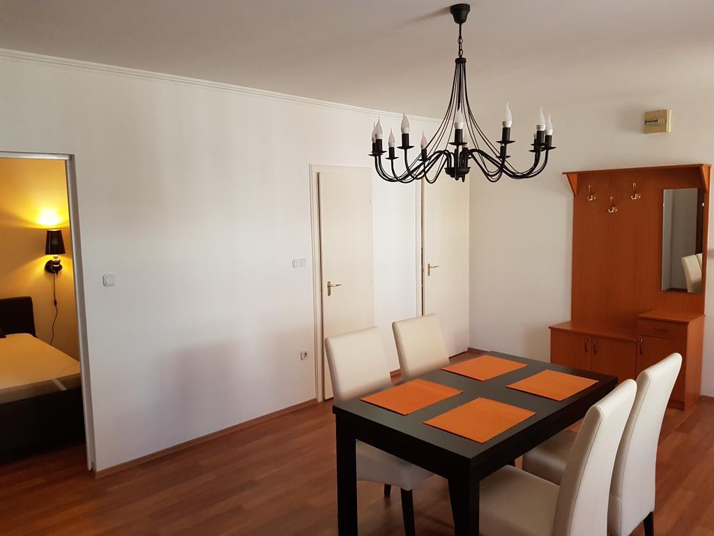 Apartman Kaszás Central Mosonmagyaróvár Esterno foto