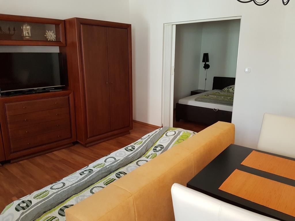 Apartman Kaszás Central Mosonmagyaróvár Esterno foto