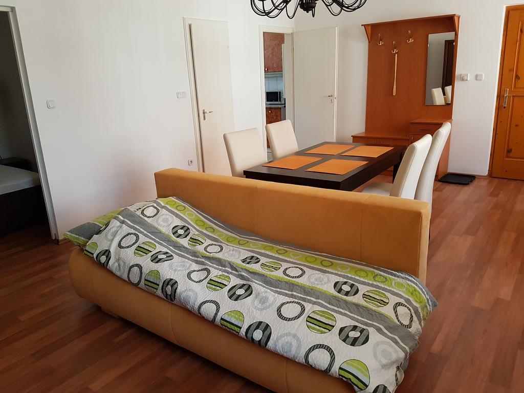 Apartman Kaszás Central Mosonmagyaróvár Esterno foto